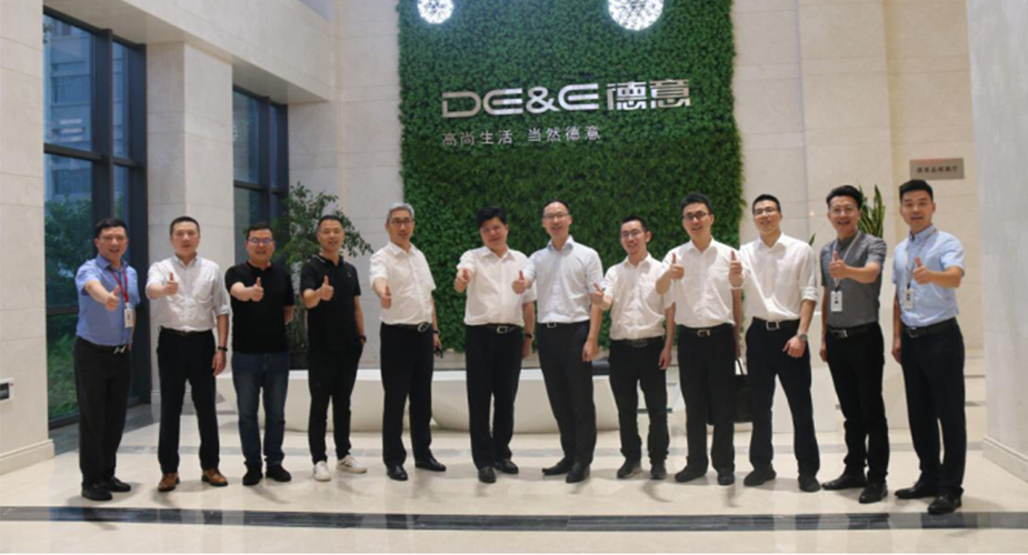 佳源赵建忠赵总一行莅临天辰平台交流指导！